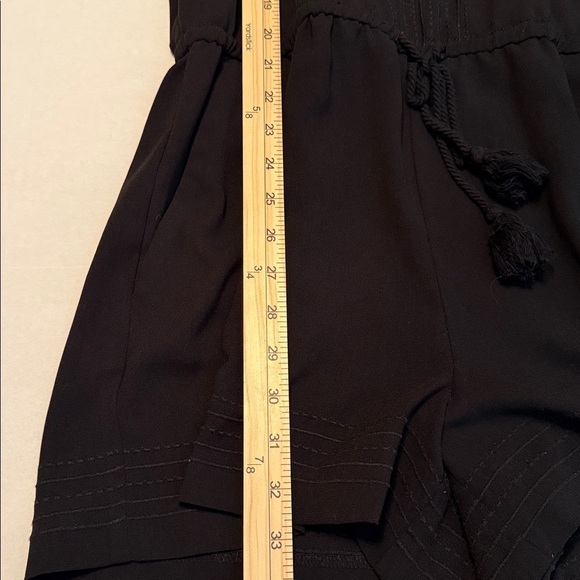 LOFT Black Halter Eyelet Neck with Tie Waist Romper Size M - Picture 7 of 15